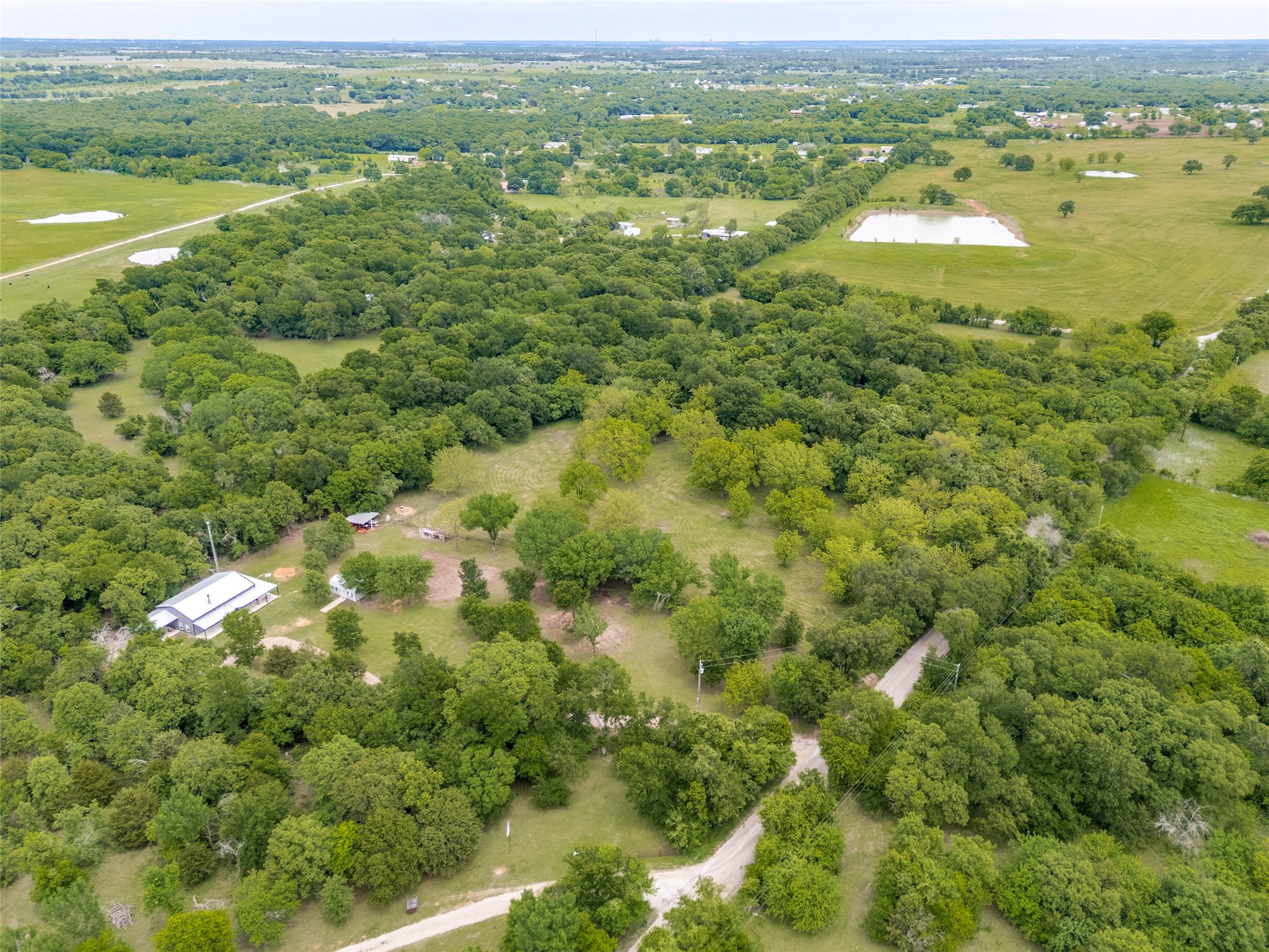 5115 County Road 423 Grandview TX 76050
