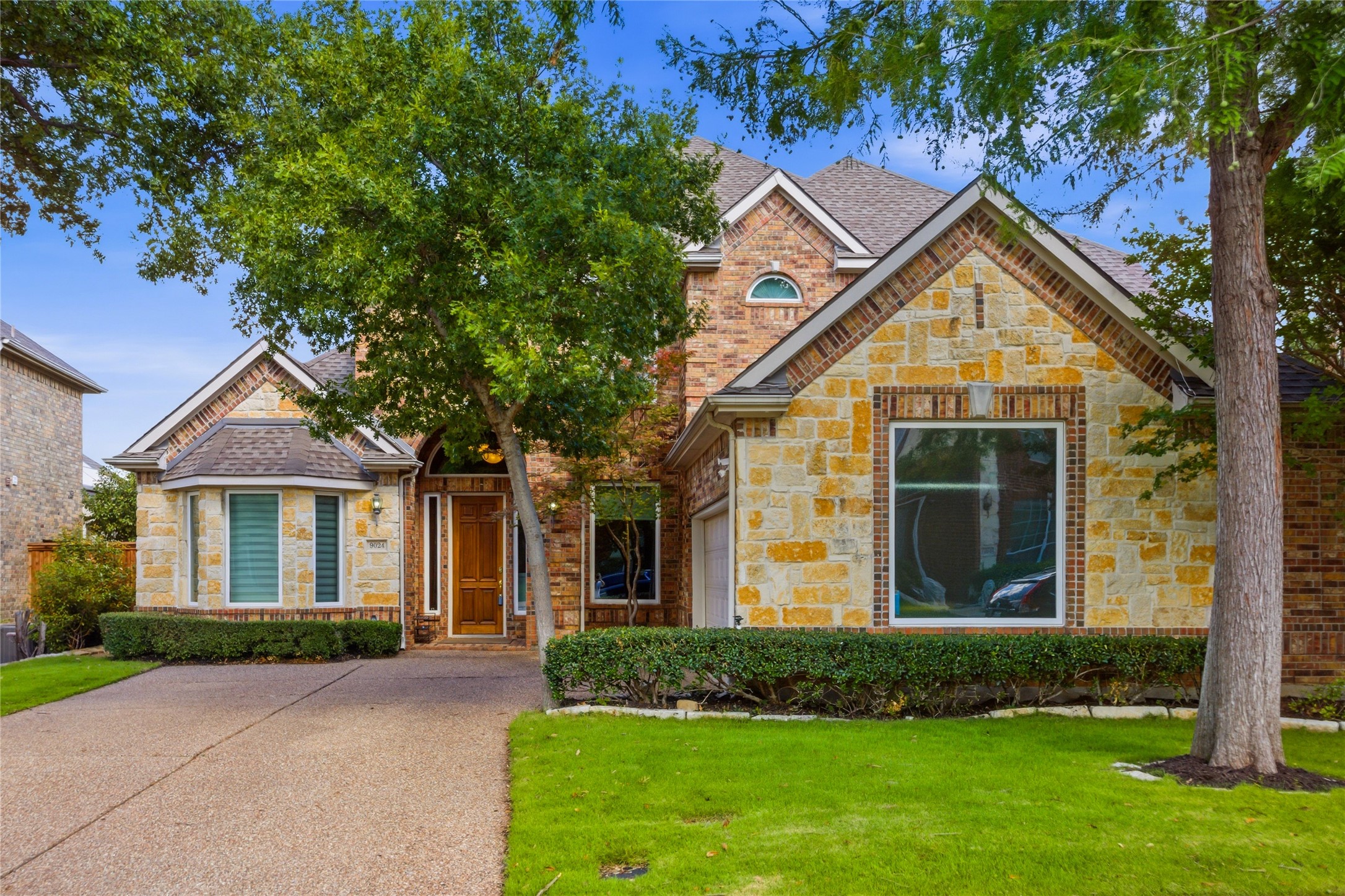 9024 Bottlebrush Lane Irving TX 75063