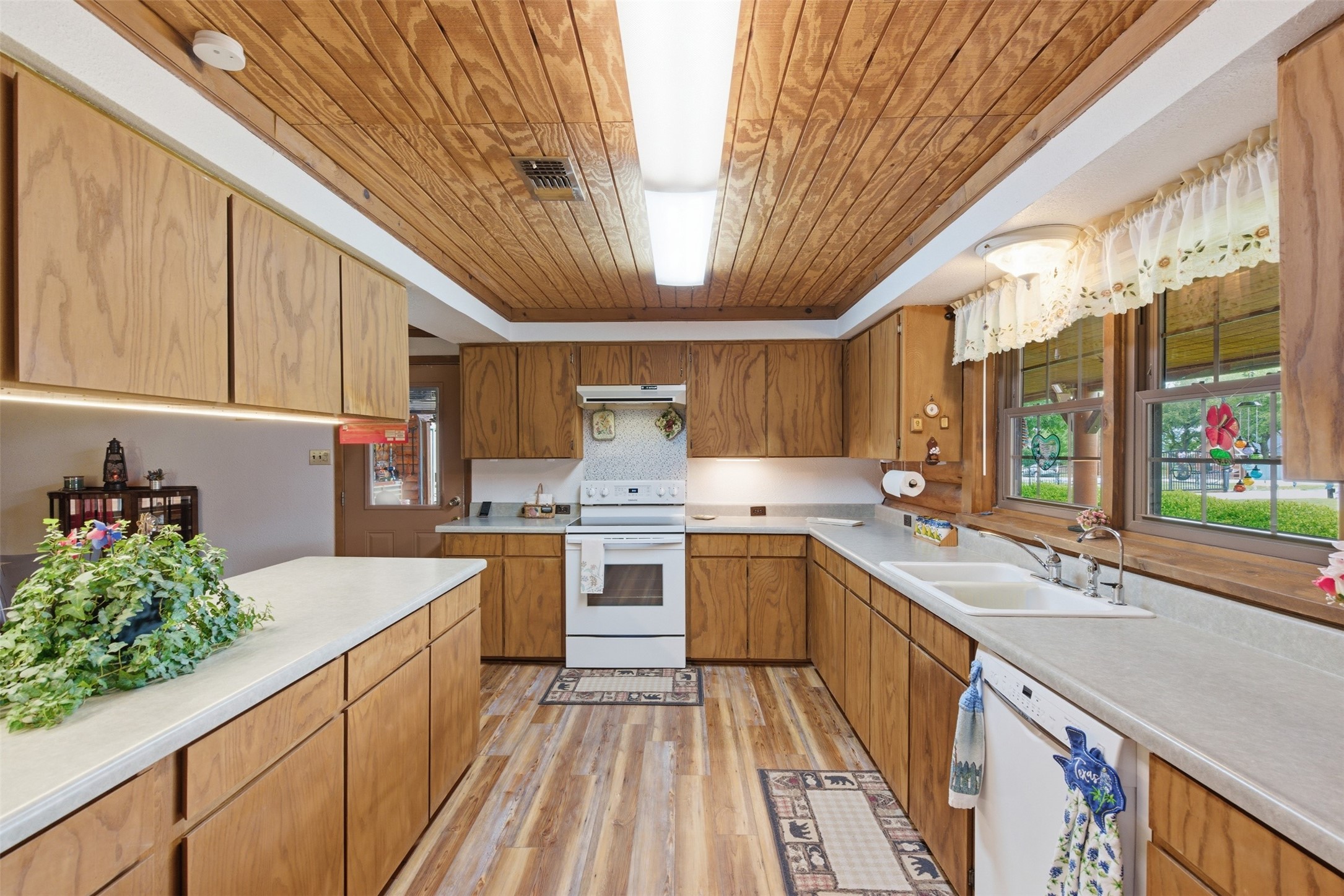 222 Brandon Drive Weatherford TX 76087
