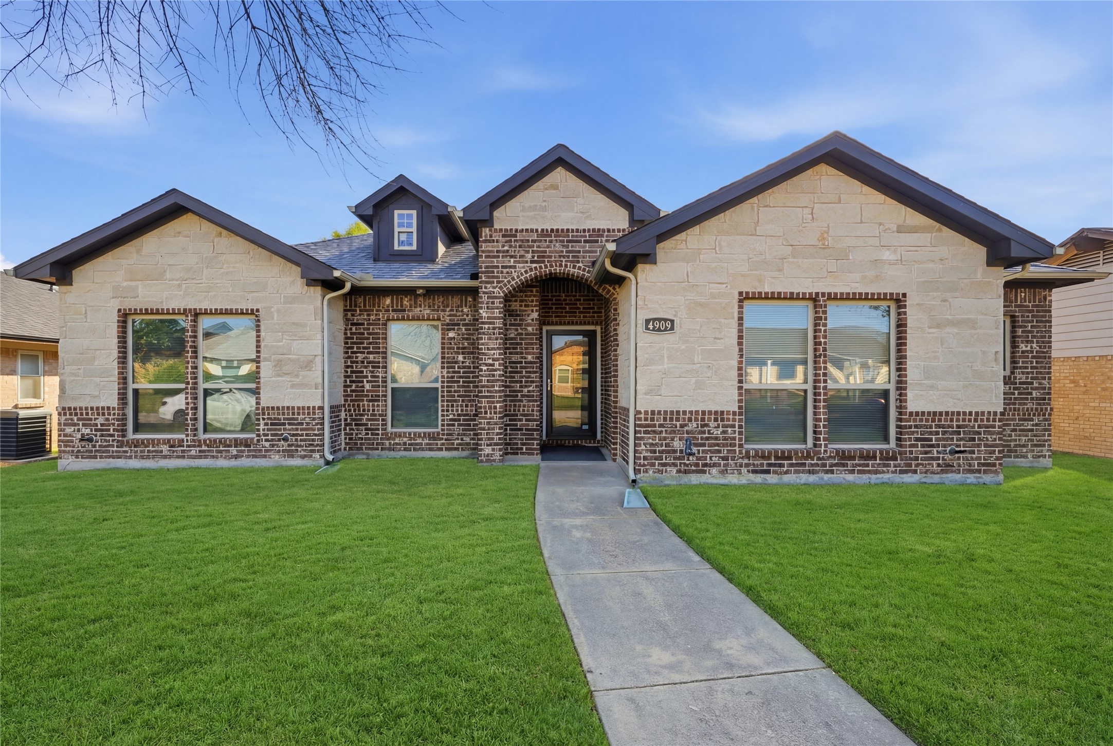 4909 Collingwood Drive Garland TX 75043
