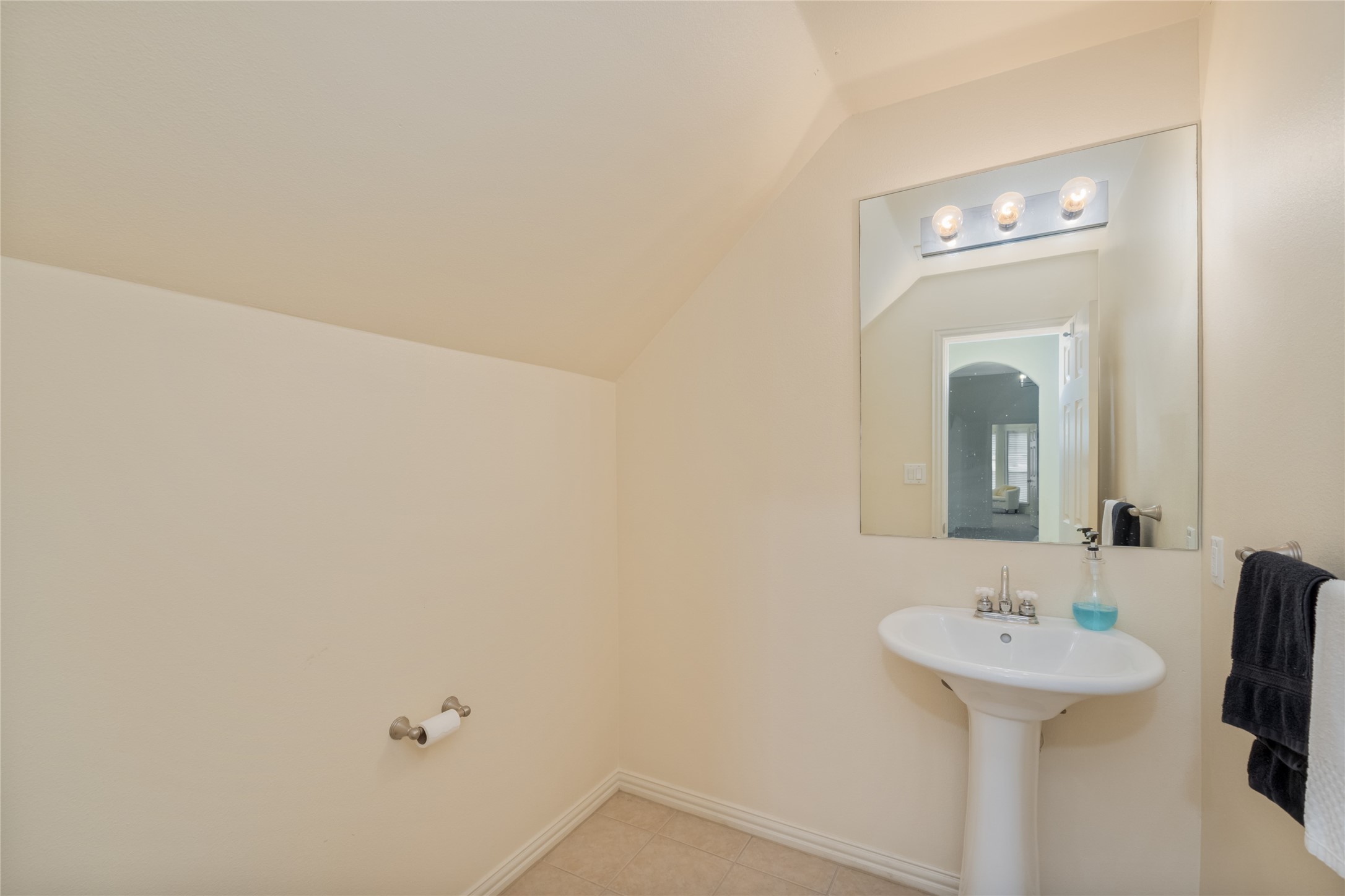 135 Kirkpatrick Road Ennis TX 75119