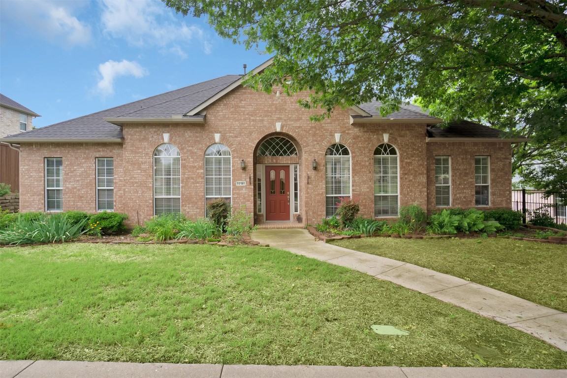 1791 Bayhill Drive Rockwall TX 75087