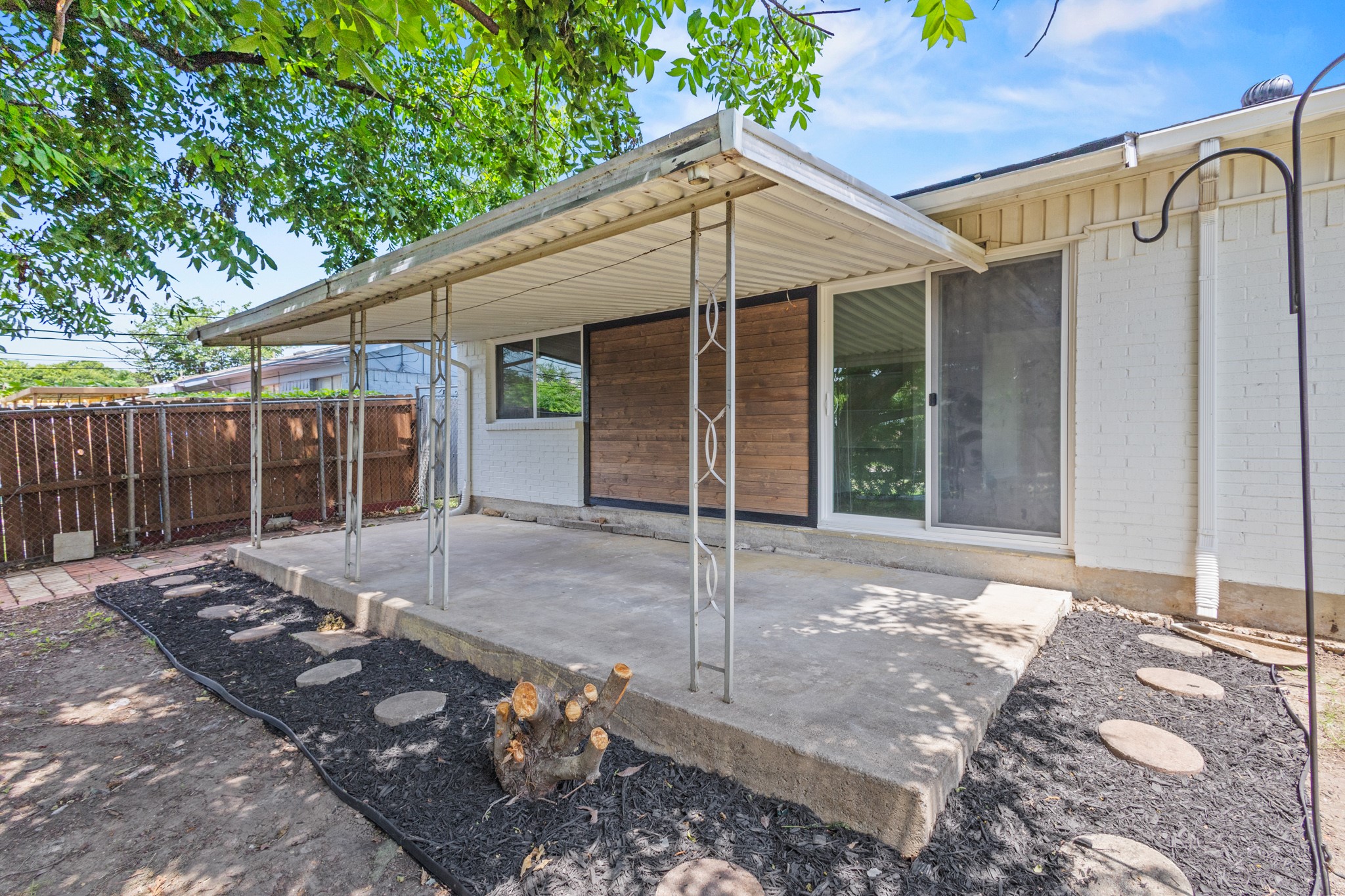 2134 Bowie Drive Carrollton TX 75006