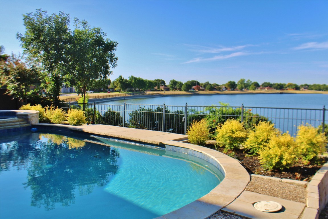 615 Lake Park Drive Coppell TX 75019