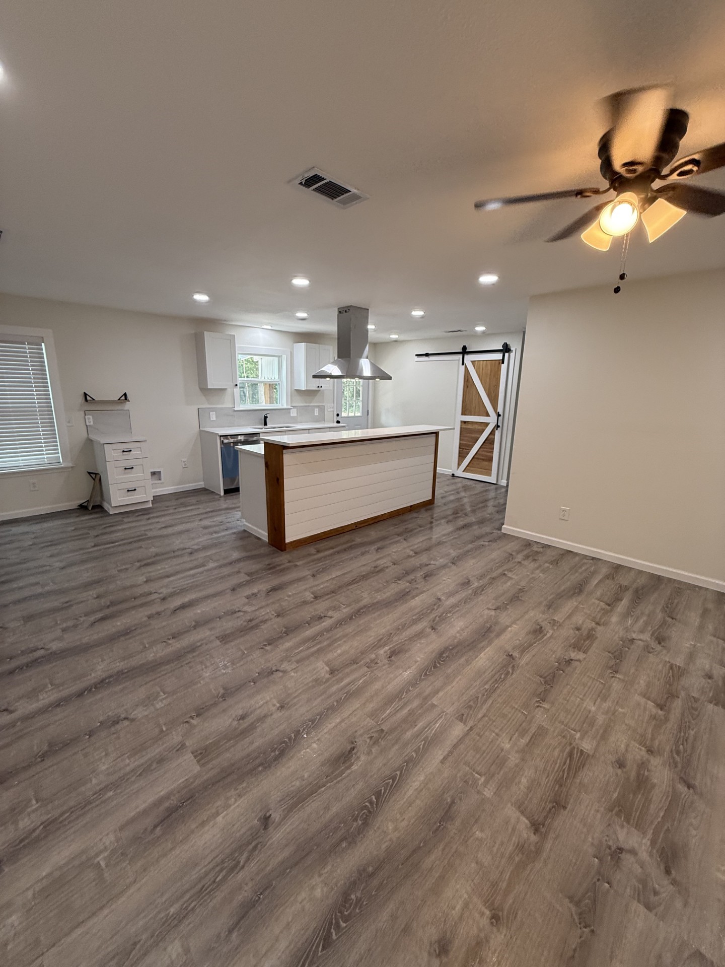 3764 N Highway 14 Mexia TX 76667