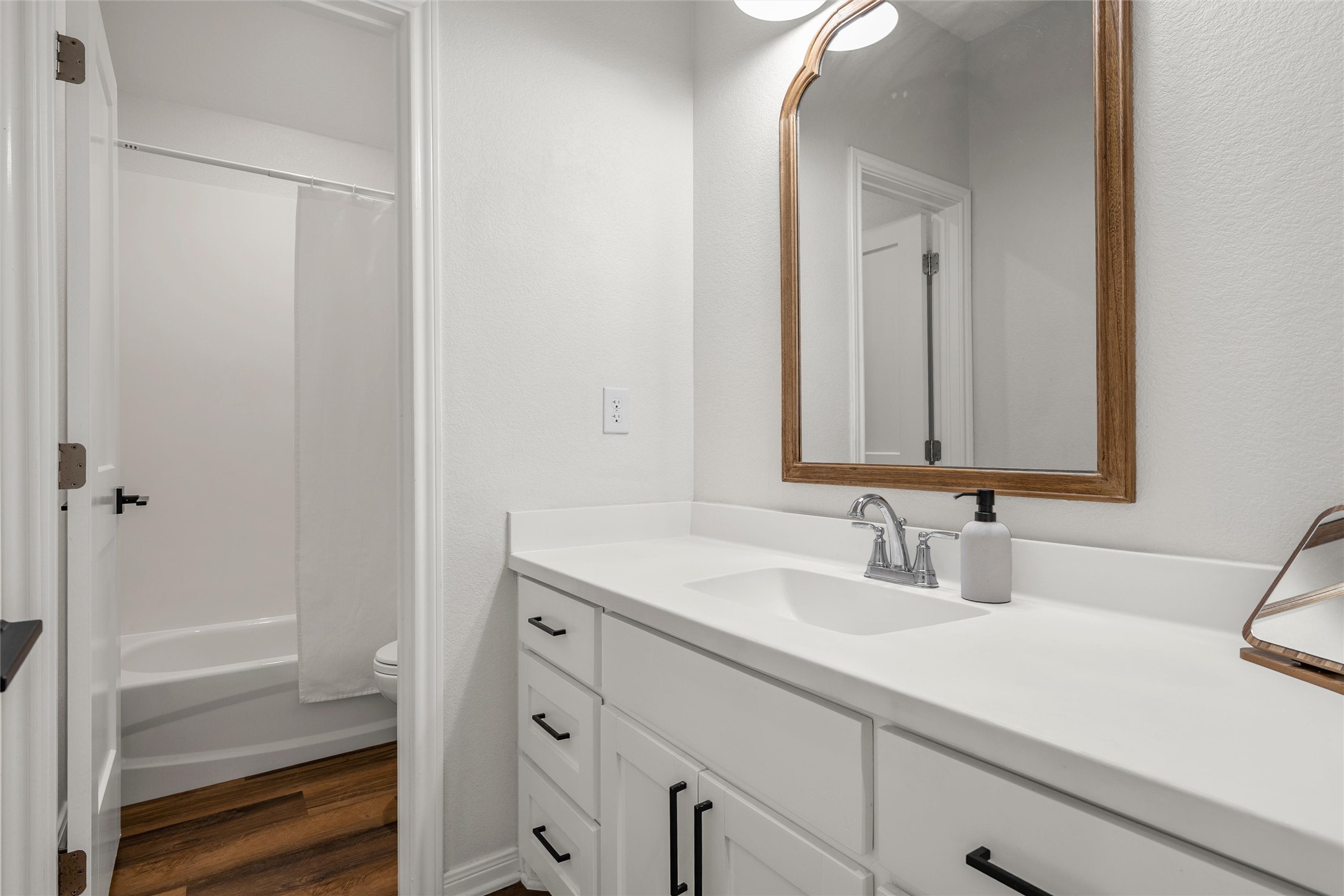 395 Cavitt Court Robinson TX 76706