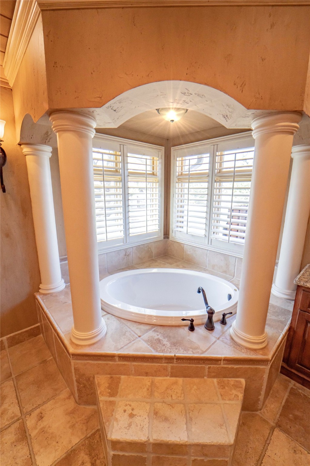 2 London Lane Breckenridge TX 76424