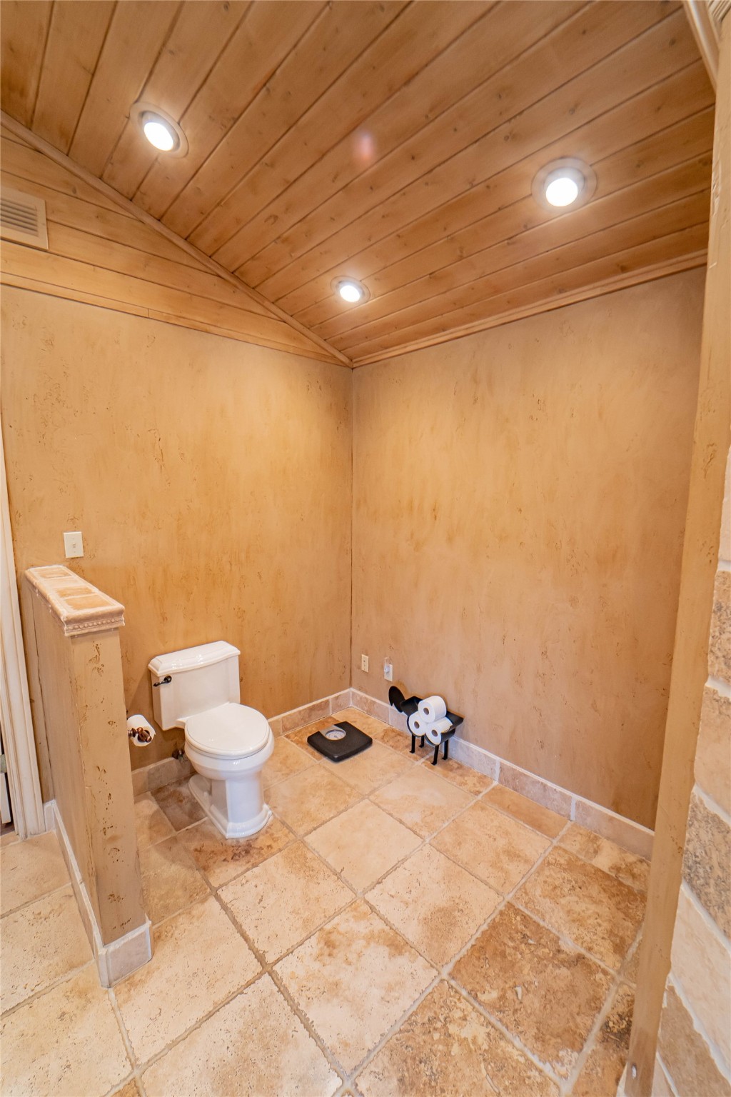 2 London Lane Breckenridge TX 76424