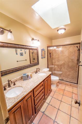 2 London Lane Breckenridge TX 76424