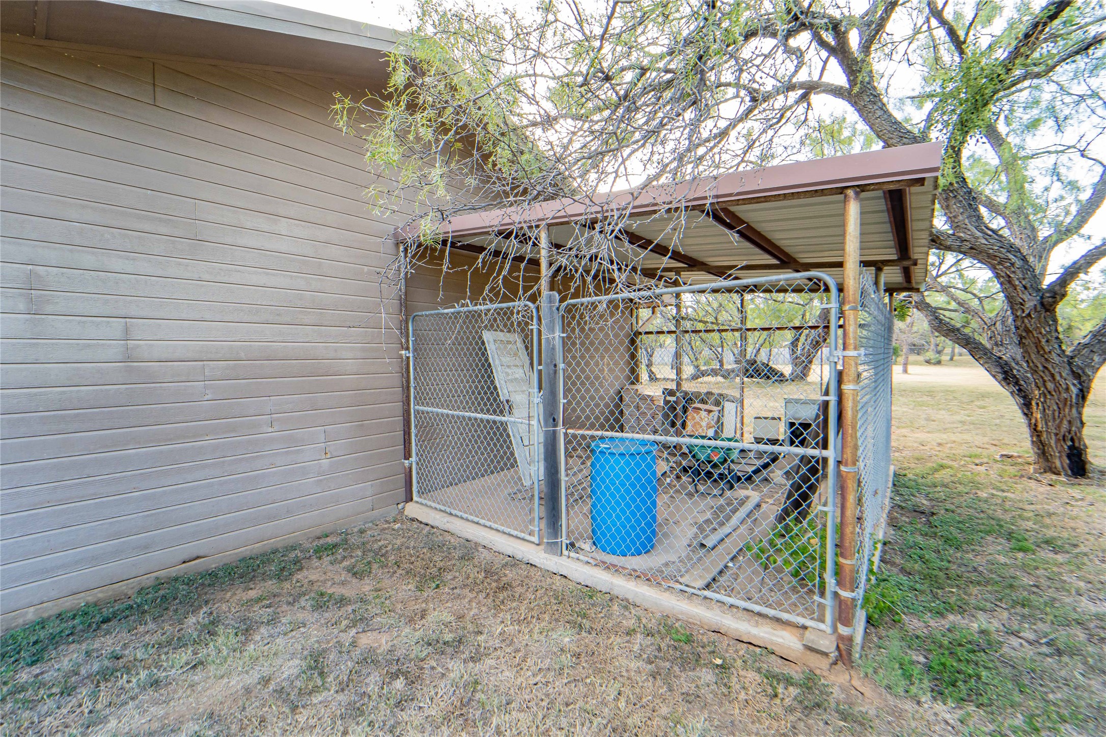 2 London Lane Breckenridge TX 76424