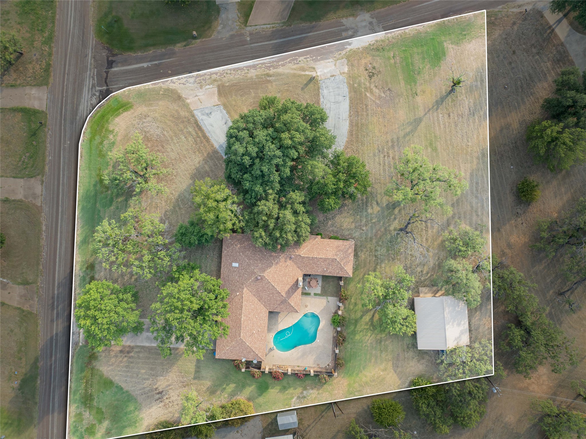 2 London Lane Breckenridge TX 76424