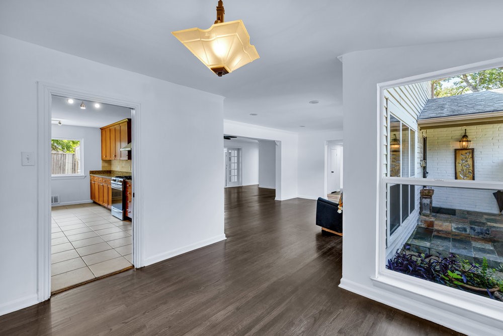 312 W Rio Grande Street Garland TX 75041