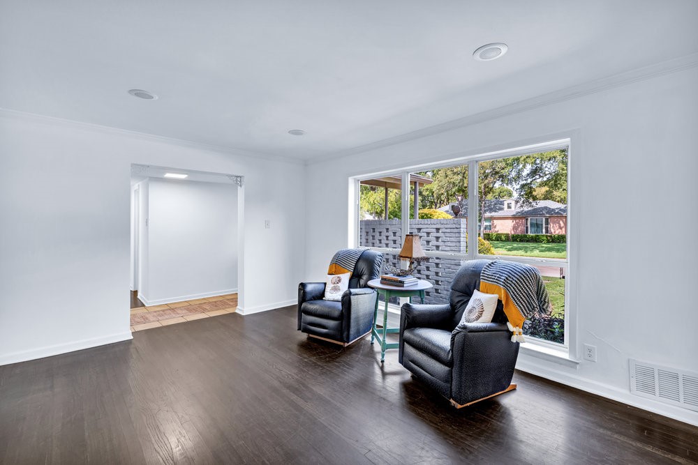312 W Rio Grande Street Garland TX 75041