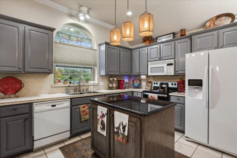 1405 5th Street Granbury TX 76048