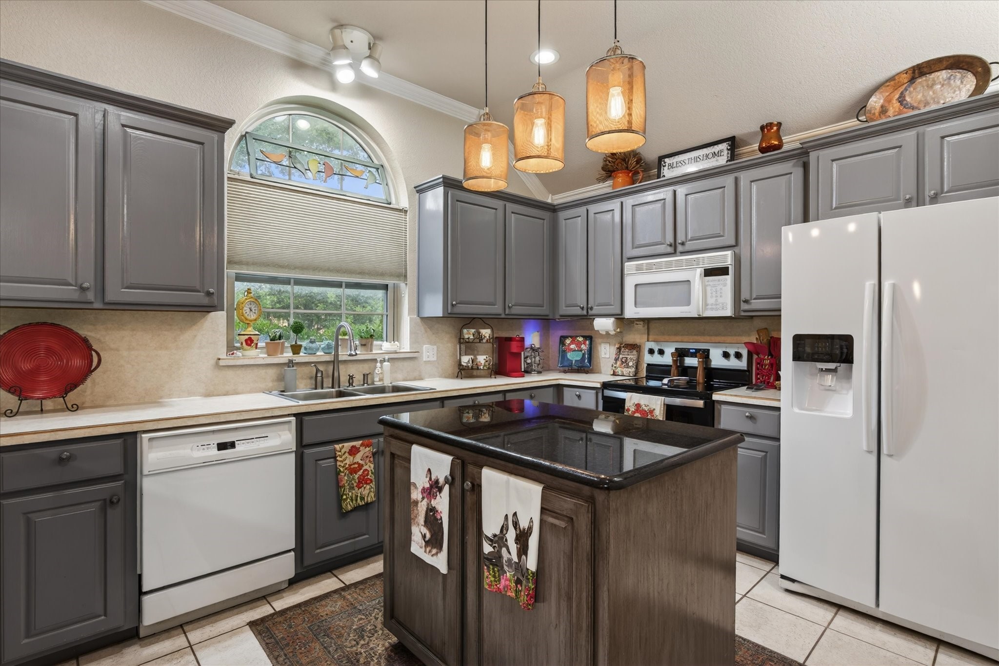 1405 5th Street Granbury TX 76048