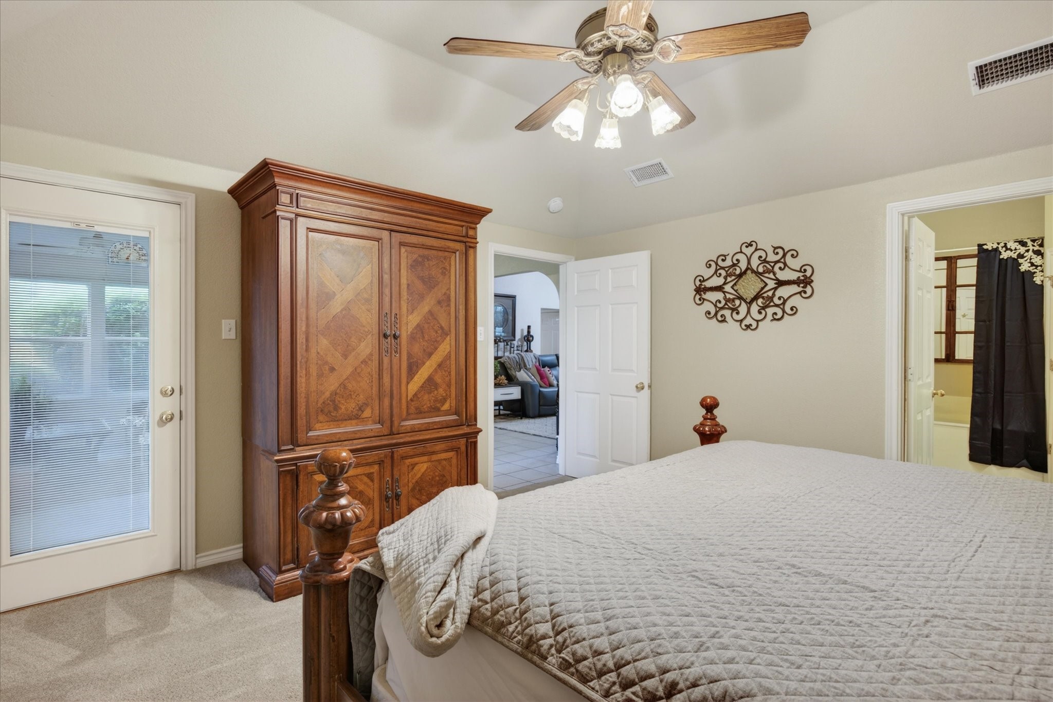 1405 5th Street Granbury TX 76048