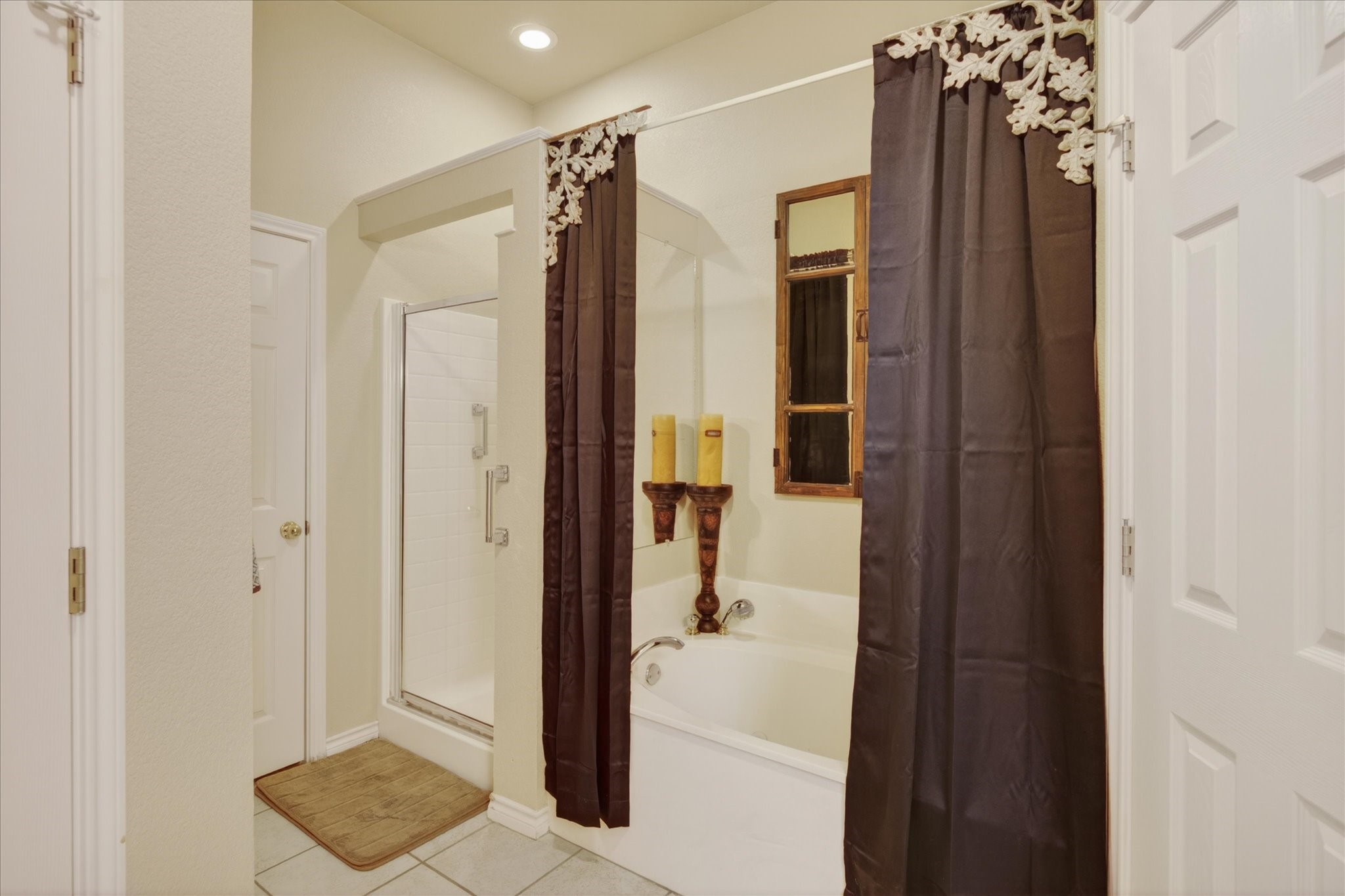 1405 5th Street Granbury TX 76048