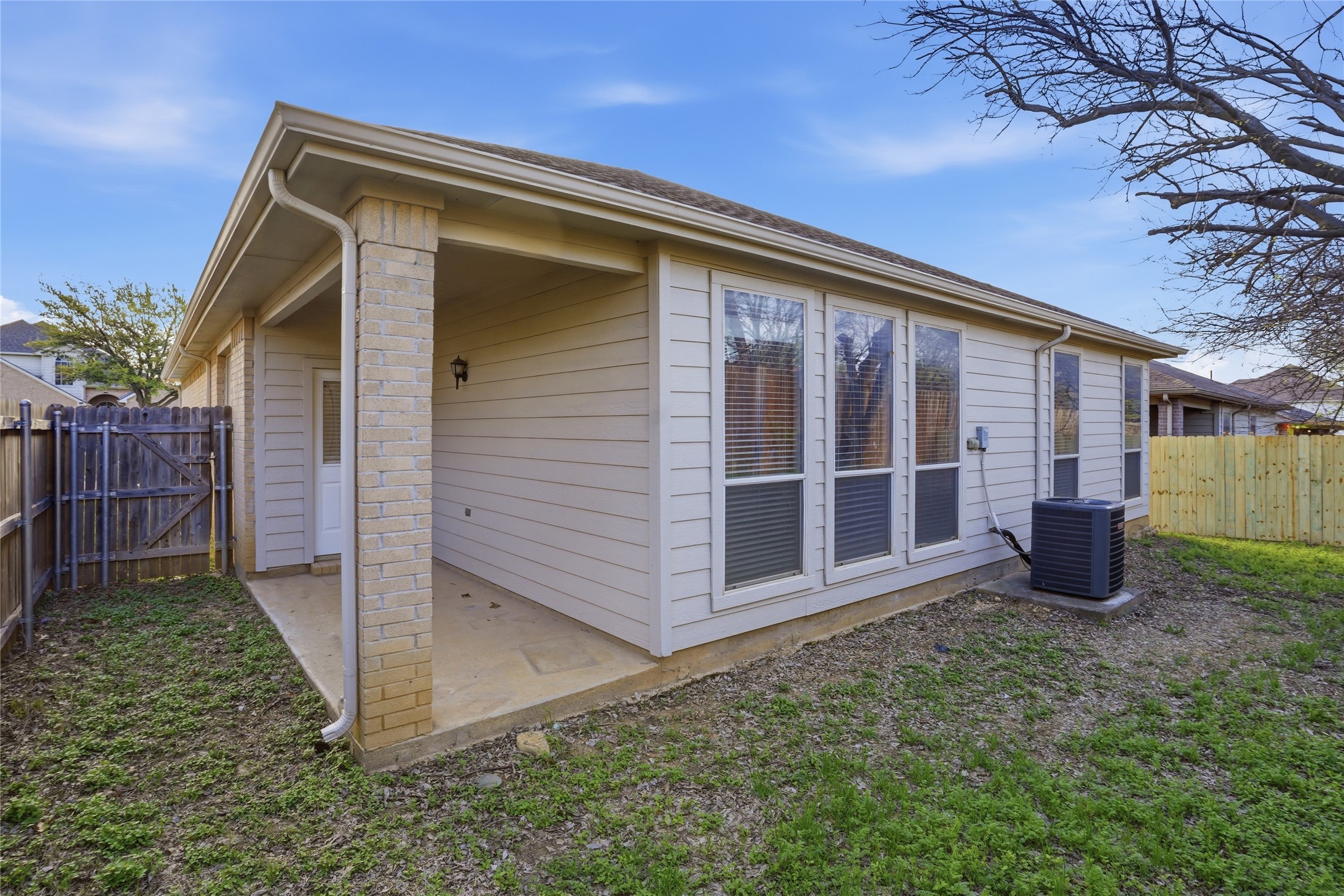 1172 Sunderland Lane Fort Worth TX 76134