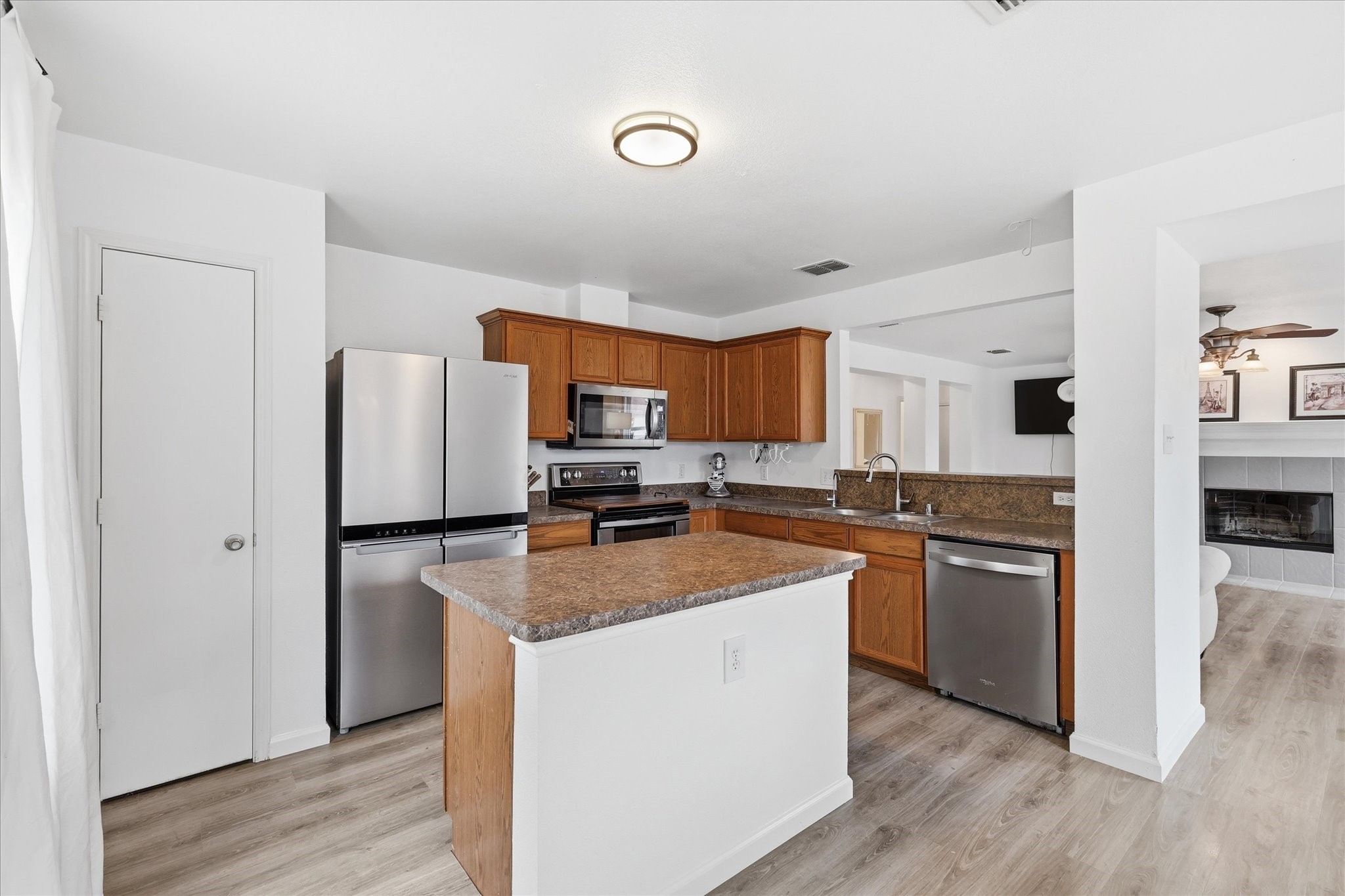 2062 Bishop Hill Little Elm TX 75036