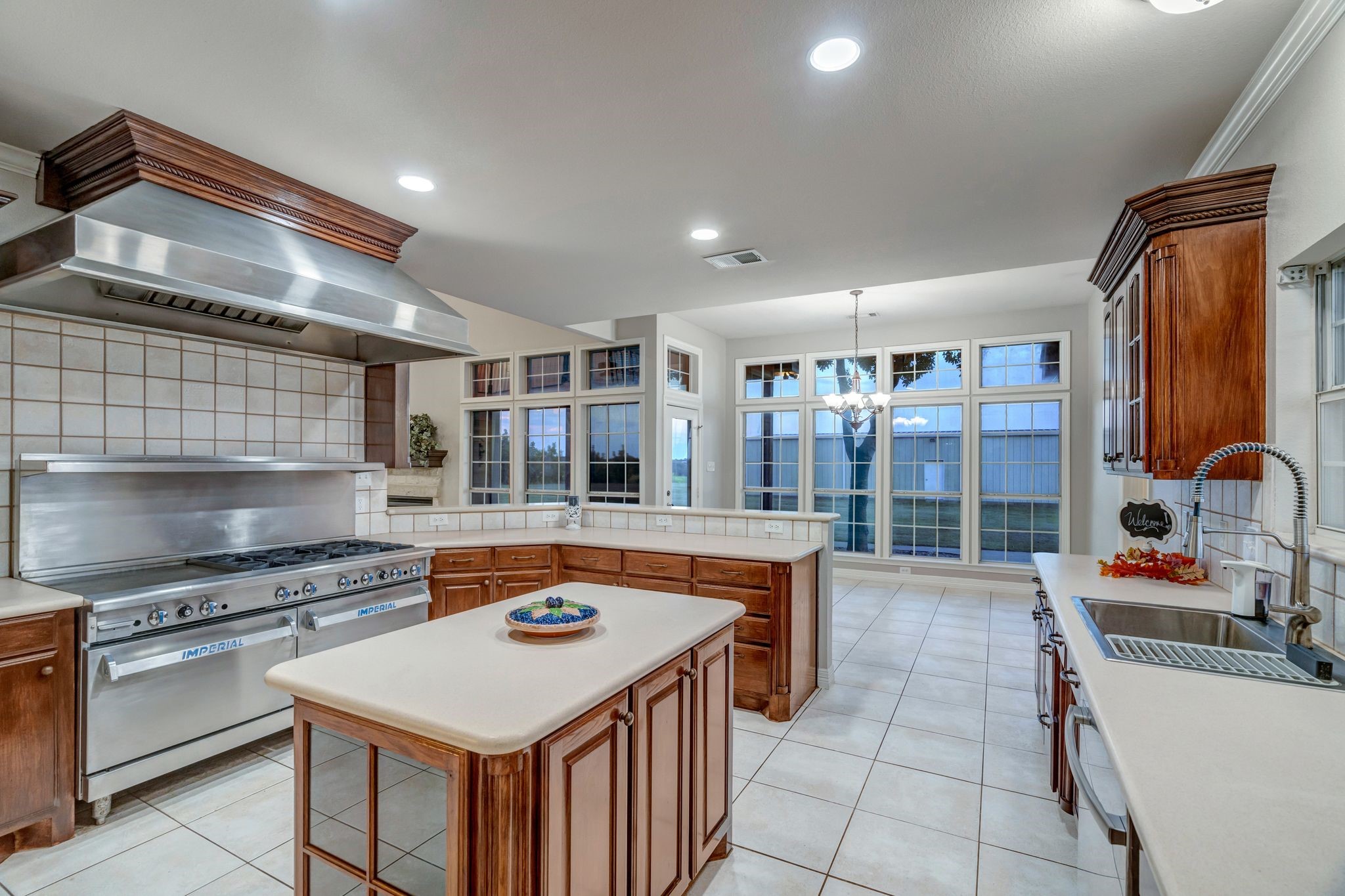 1810 Longbranch Road Waxahachie TX 76065