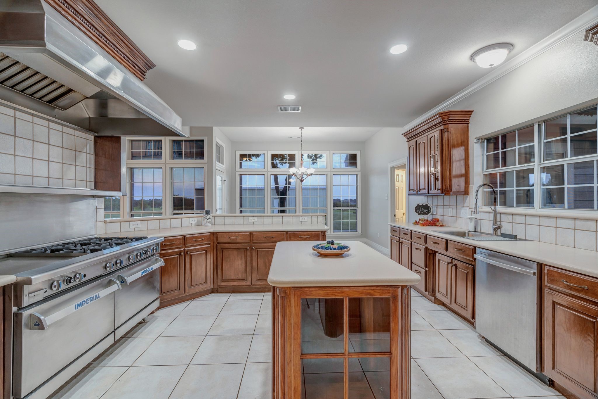 1810 Longbranch Road Waxahachie TX 76065