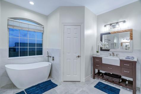 1810 Longbranch Road Waxahachie TX 76065