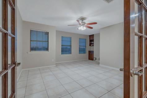 1810 Longbranch Road Waxahachie TX 76065