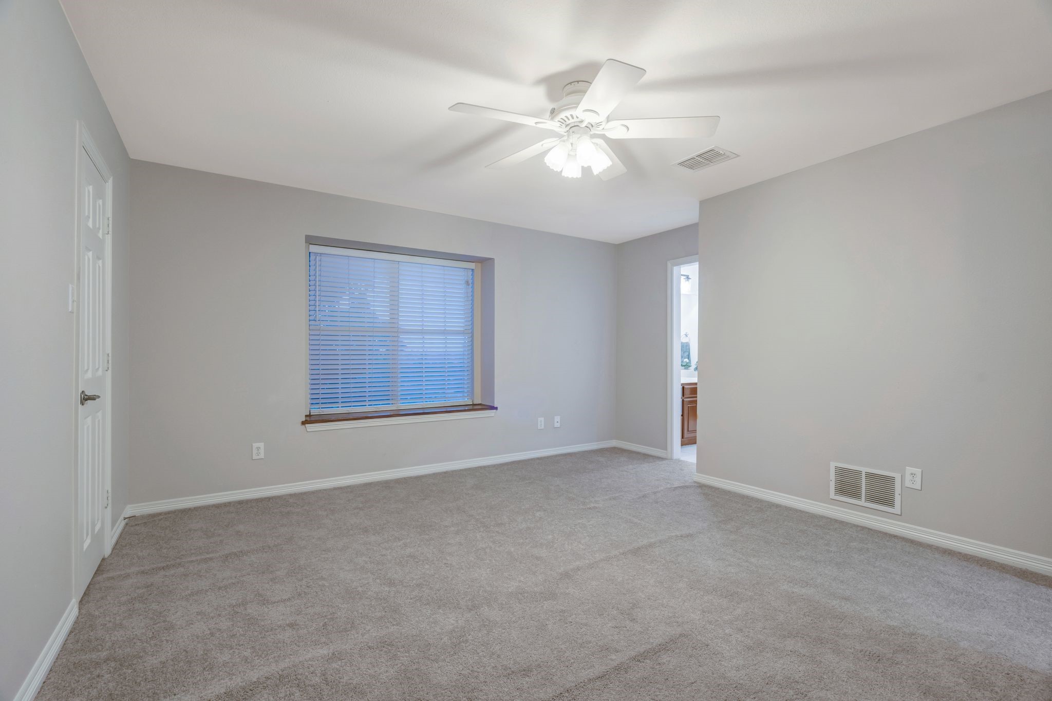 1810 Longbranch Road Waxahachie TX 76065