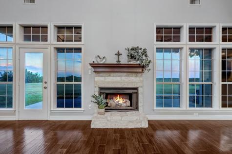 1810 Longbranch Road Waxahachie TX 76065