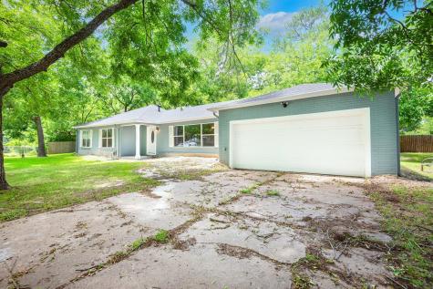 4004 4th Street Greenville TX 75401