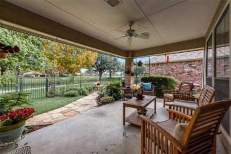 2826 Laurel Oaks Drive Garland TX 75044