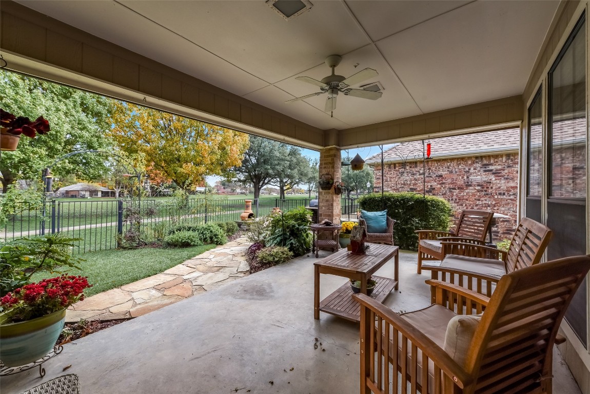 2826 Laurel Oaks Drive Garland TX 75044