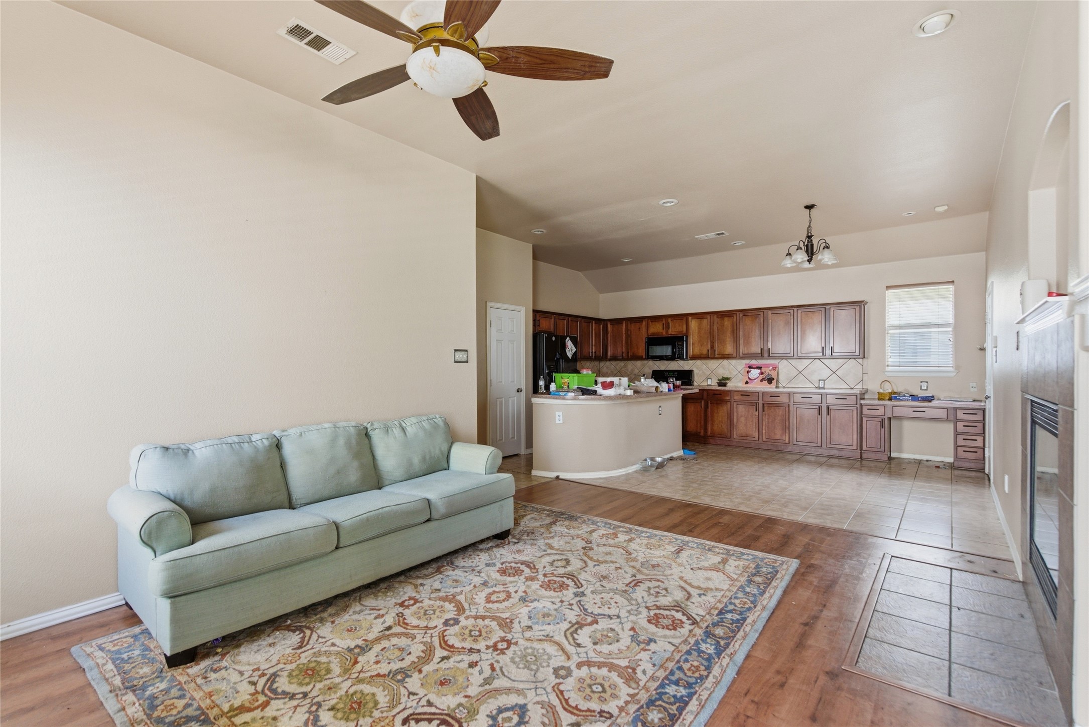 1728 Mercer Way Savannah TX 76227