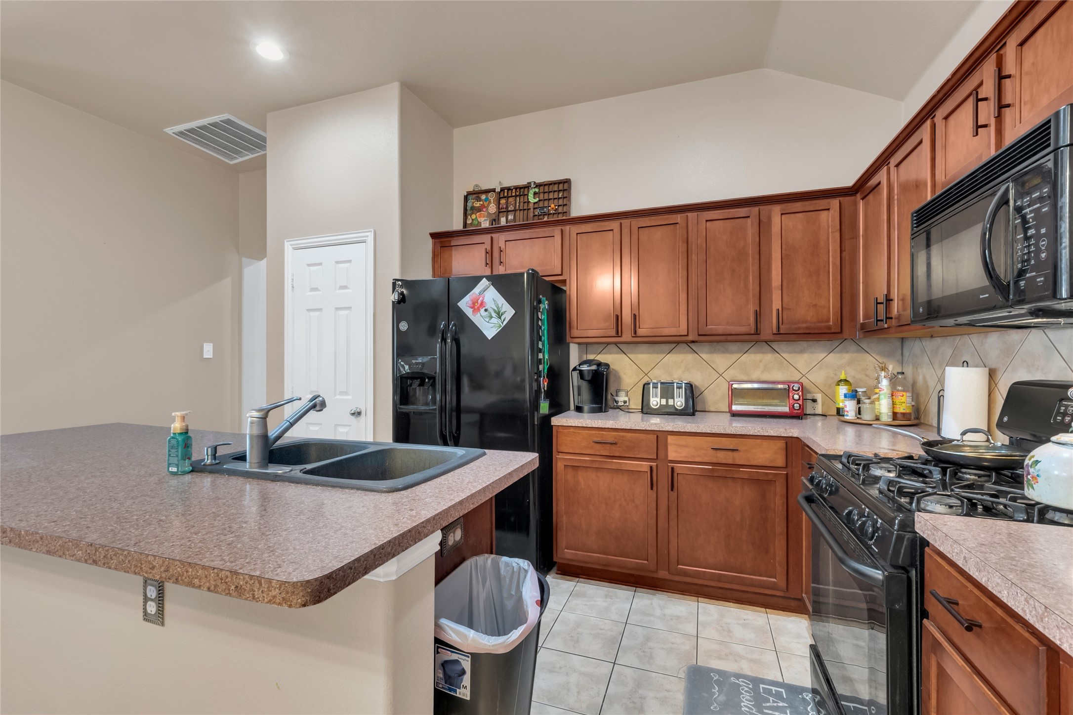 1728 Mercer Way Savannah TX 76227