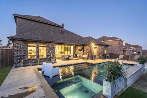 3834 Honey Grove Drive Midlothian TX 76065