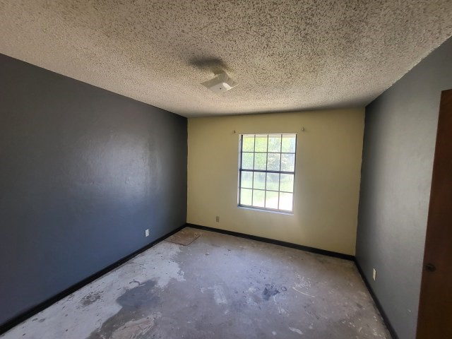 306 Wade Street Olney TX 76374