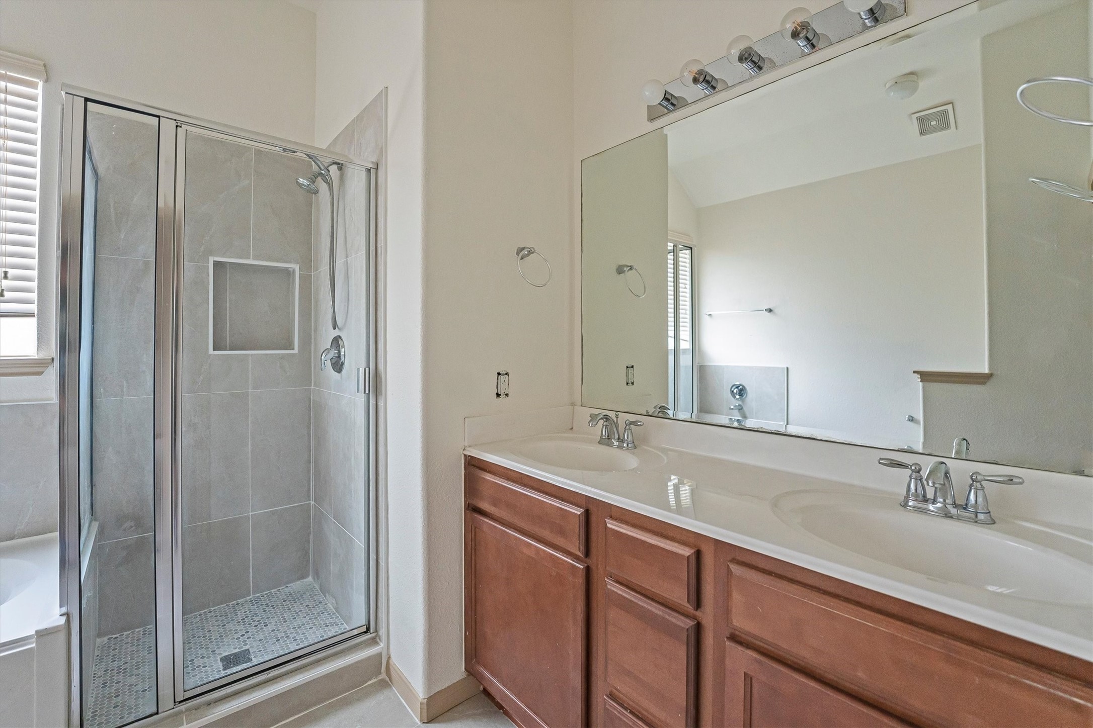 18843 Cove Pointe Drive Cypress TX 77433