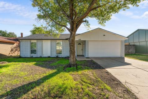 1109 Coffeyville Trail Grand Prairie TX 75052