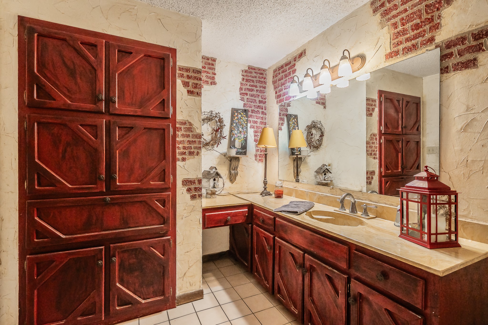 11485 Ridgeview Circle Fort Worth TX 76244