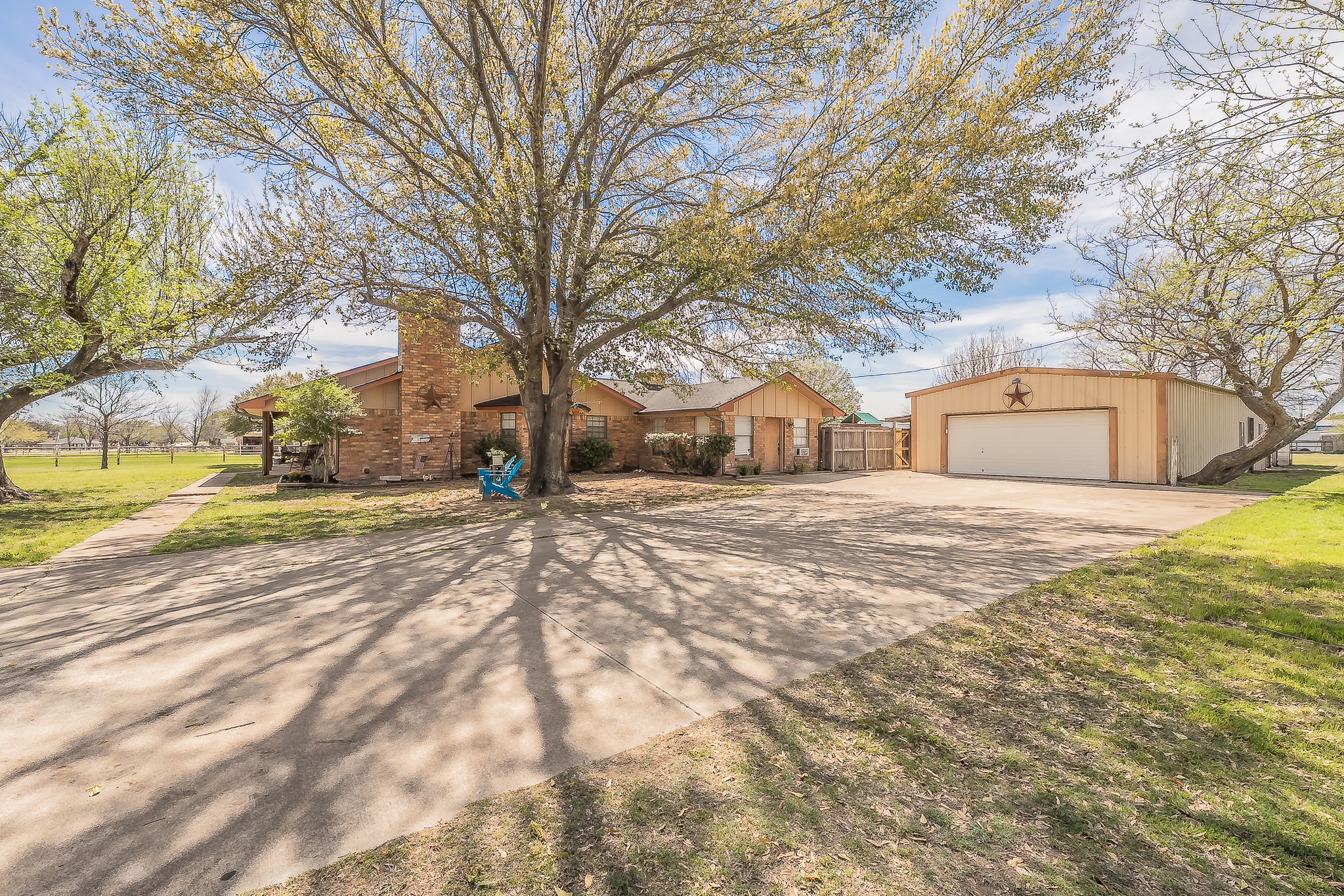 11485 Ridgeview Circle Fort Worth TX 76244