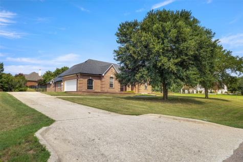 364 Preakness Place Road Van Alstyne TX 75495