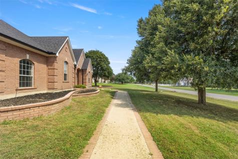364 Preakness Place Road Van Alstyne TX 75495