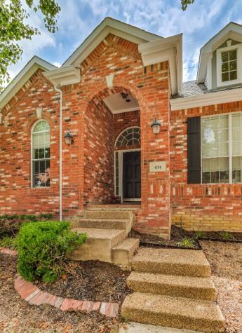414 Southridge Way Irving TX 75063
