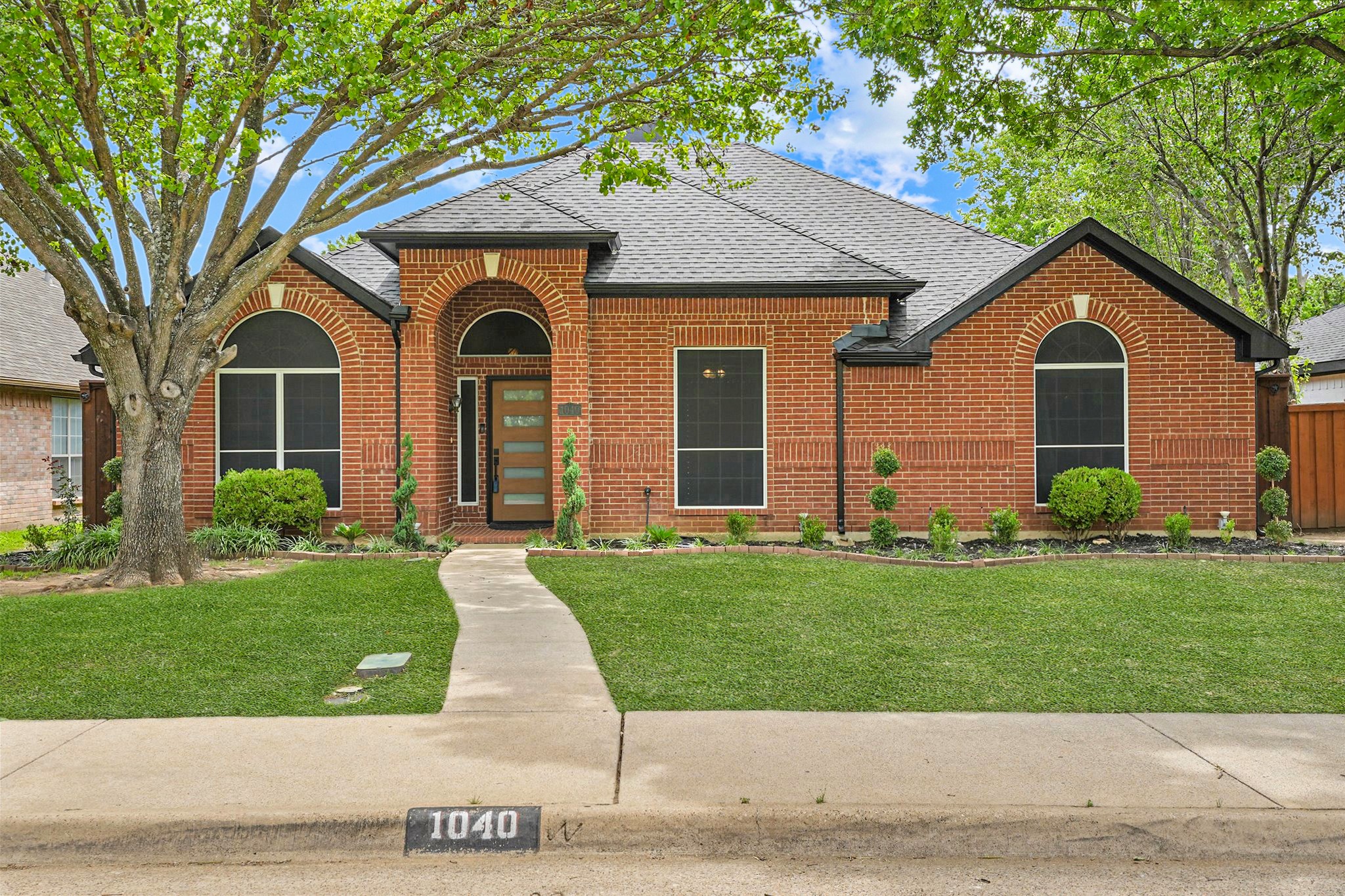 1040 Essex Drive Cedar Hill TX 75104