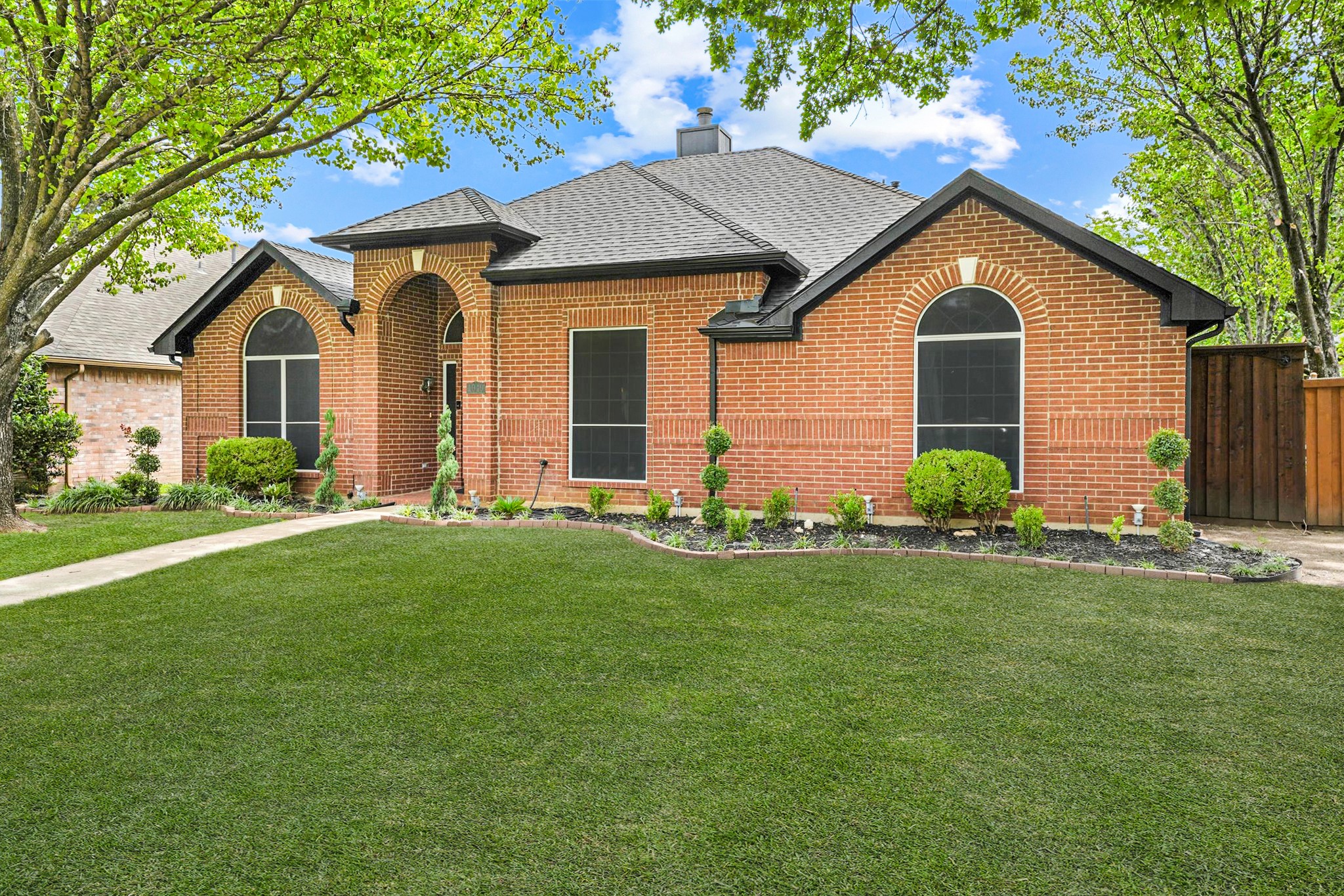 1040 Essex Drive Cedar Hill TX 75104