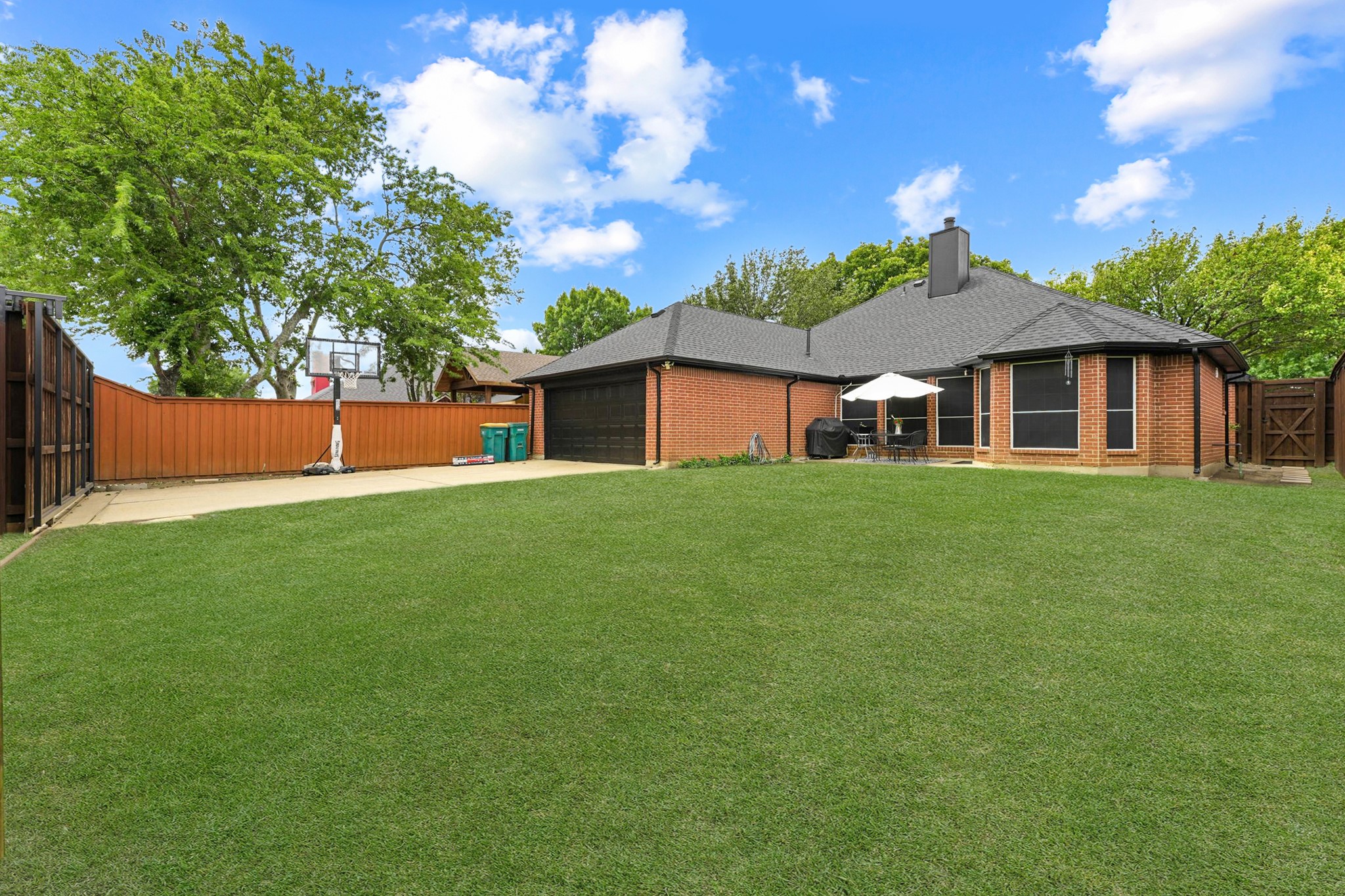 1040 Essex Drive Cedar Hill TX 75104