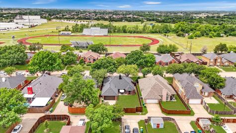 1040 Essex Drive Cedar Hill TX 75104