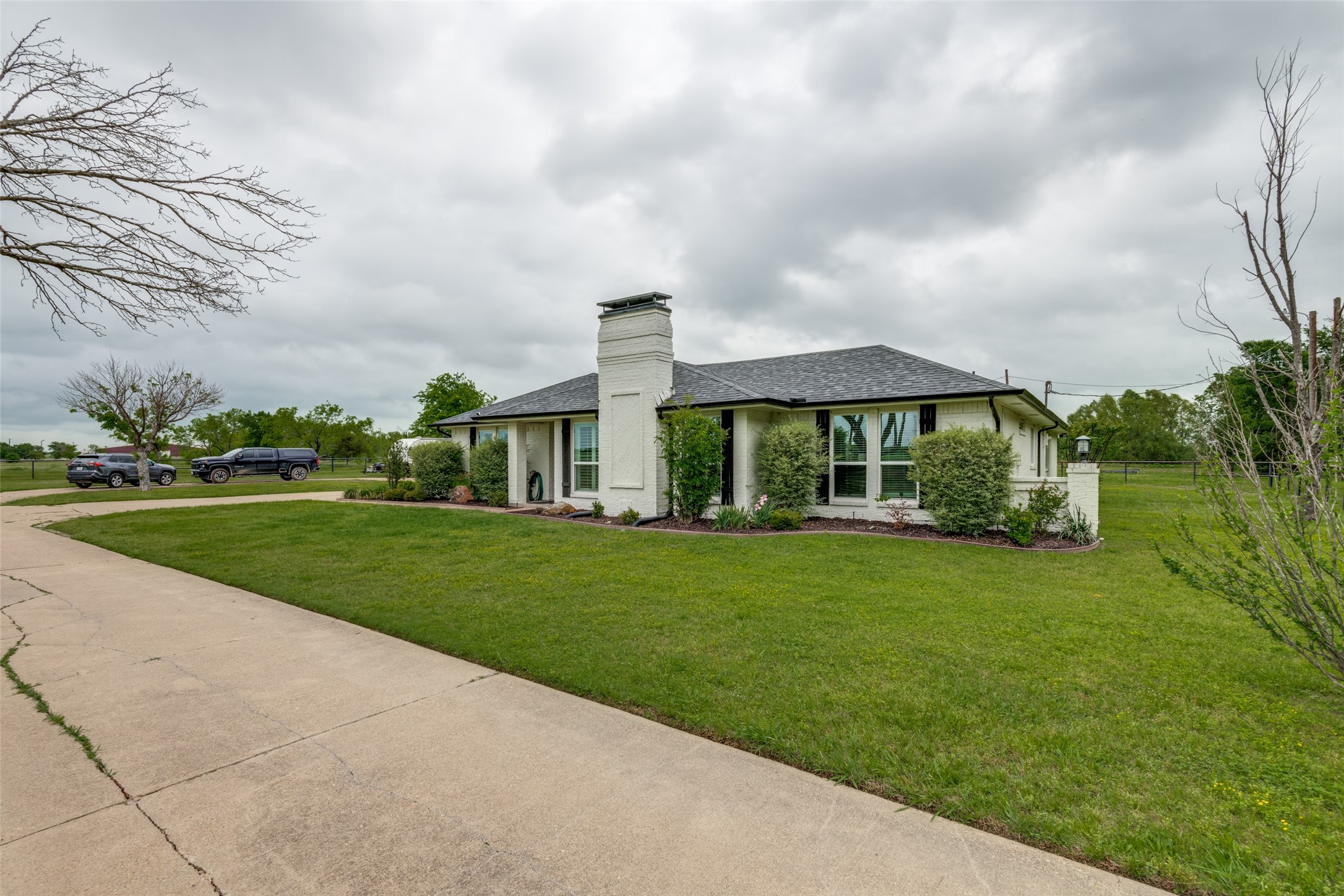 1301 Davis Lane Terrell TX 75160