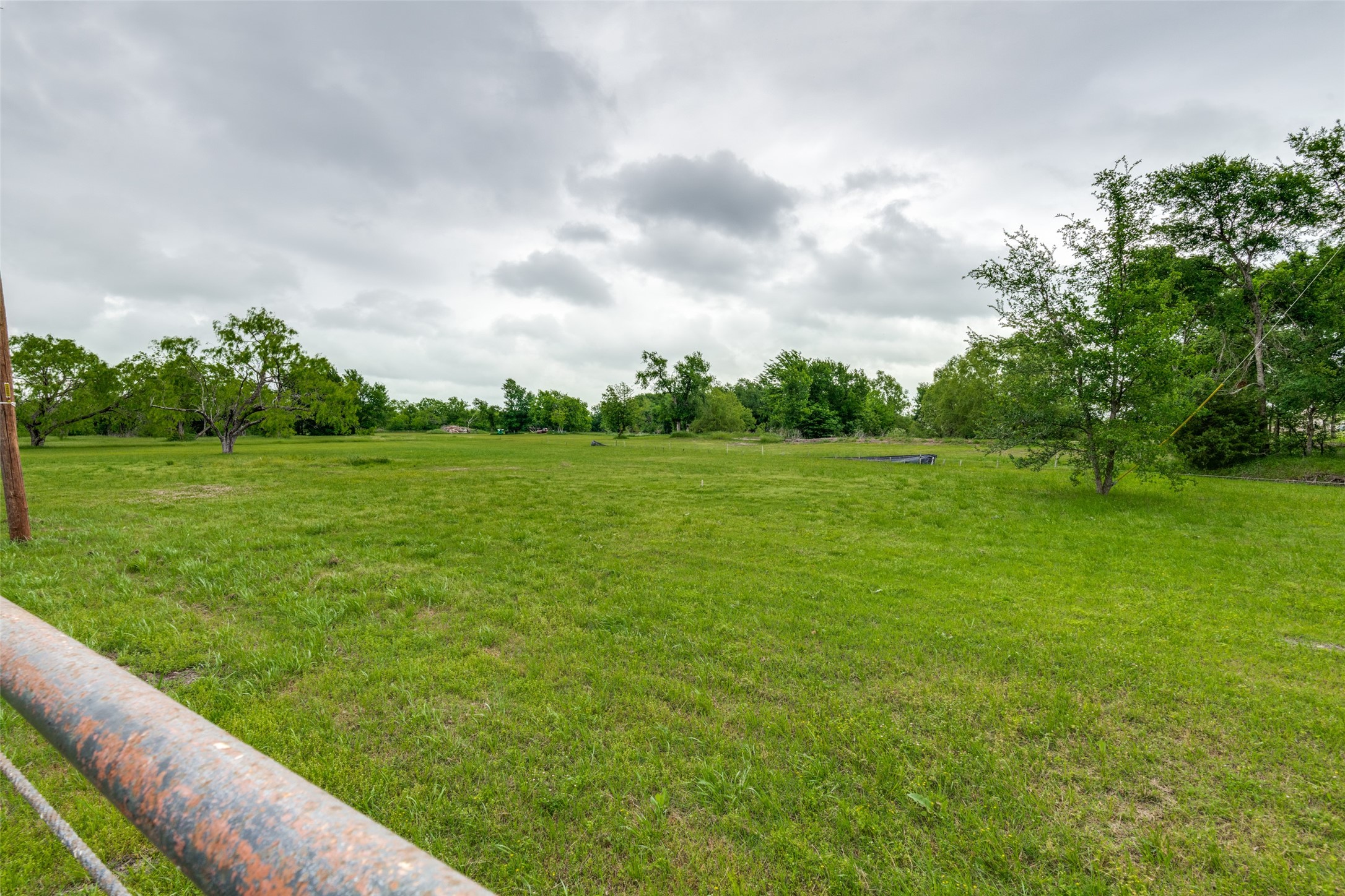1301 Davis Lane Terrell TX 75160