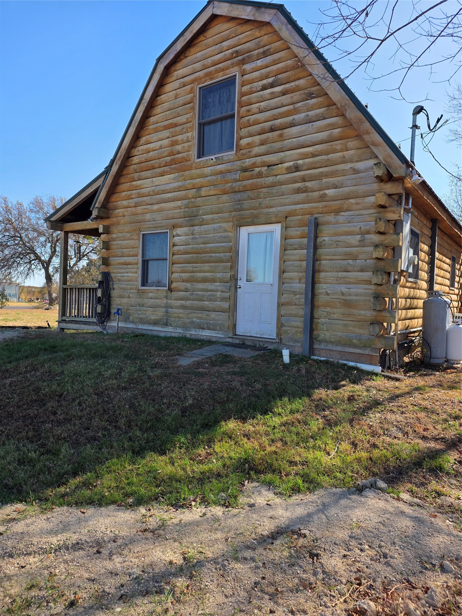 2628 S State Highway 121 Bonham TX 75418